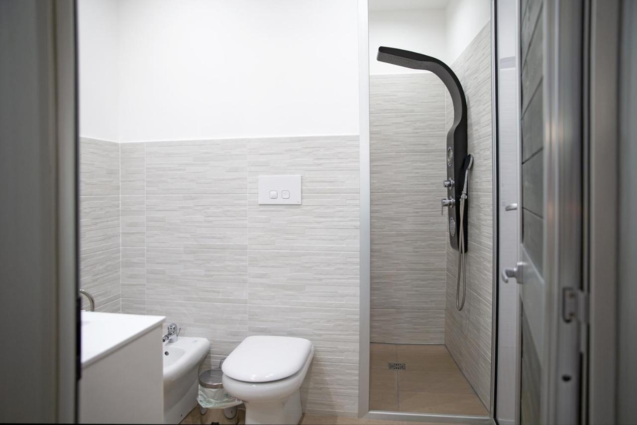 Li Cumpari Salentini Appartement Lecce Buitenkant foto