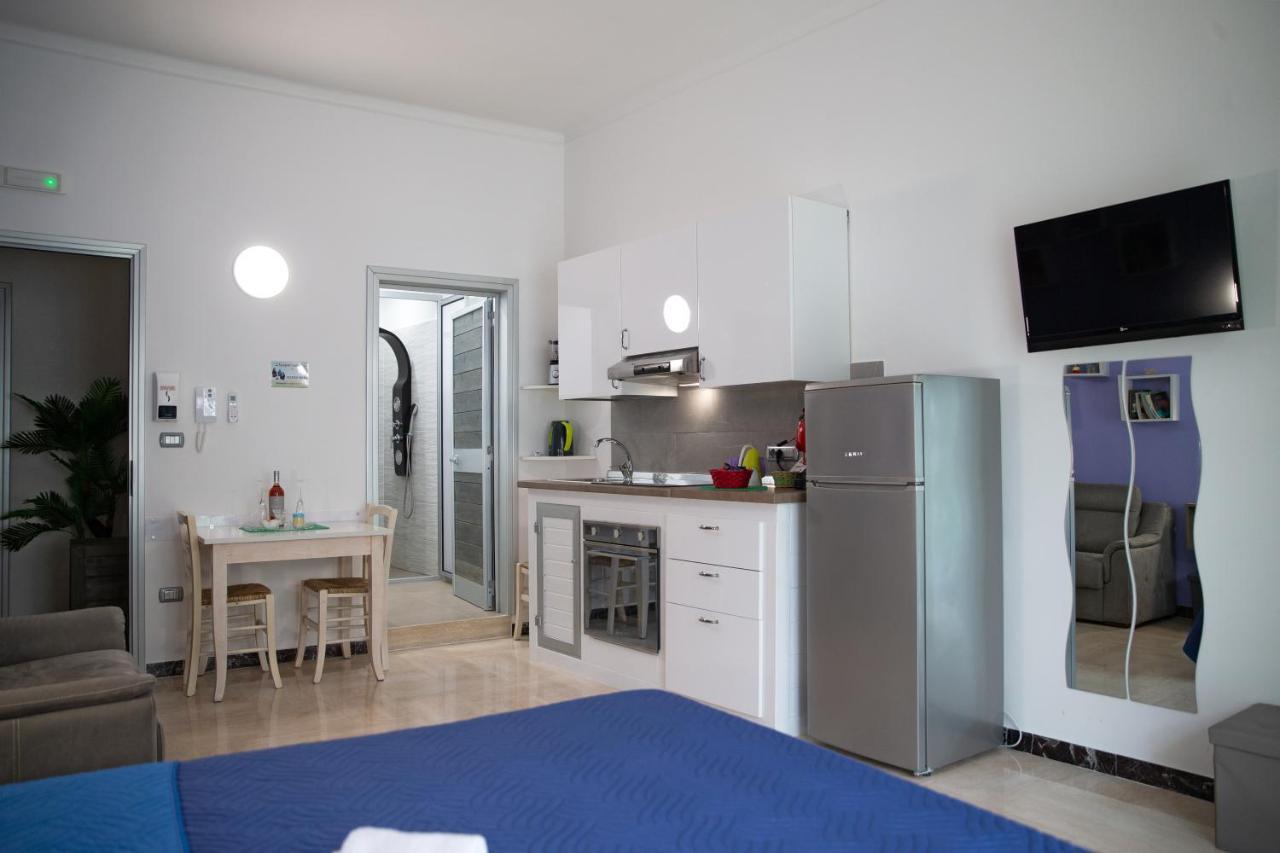 Li Cumpari Salentini Appartement Lecce Buitenkant foto