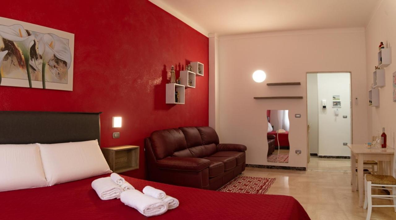 Li Cumpari Salentini Appartement Lecce Buitenkant foto