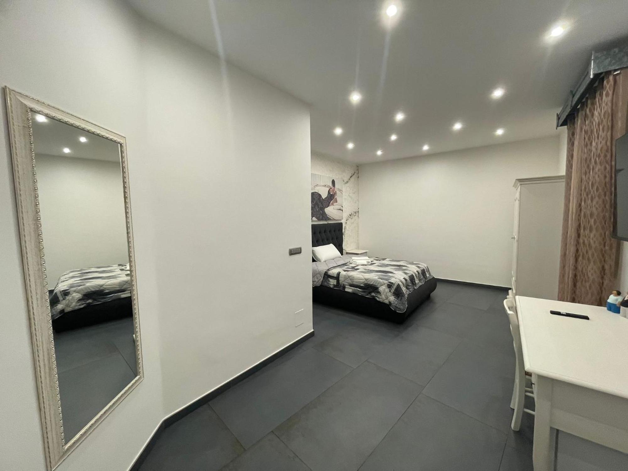 Li Cumpari Salentini Appartement Lecce Buitenkant foto